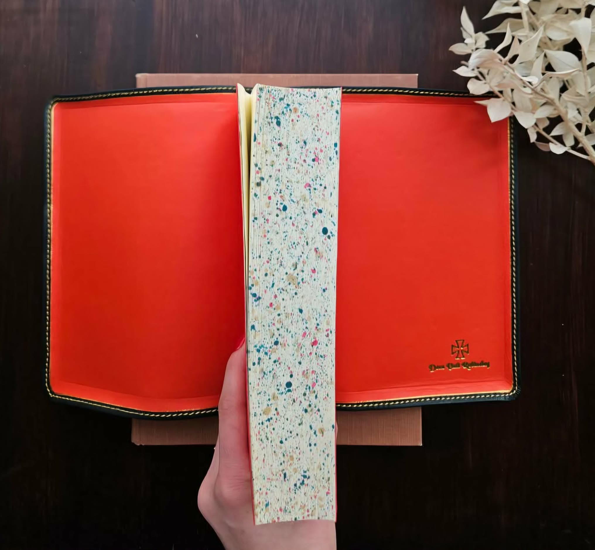 ESV Single Column Journaling Bible Rebind view 3