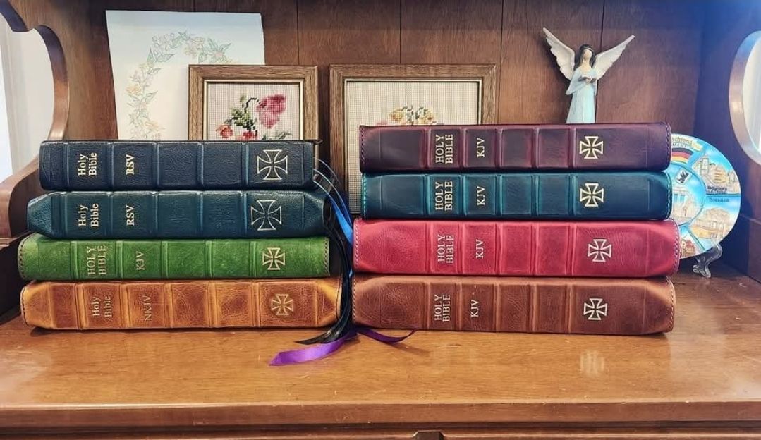 Detailed craftsmanship of a Deus Vult rebind